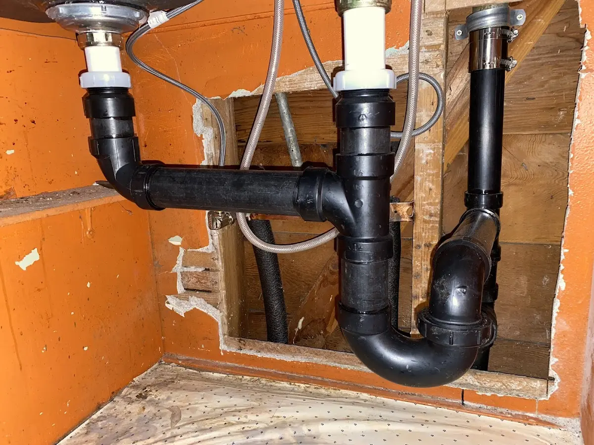 Professional Clogged Toilet equipment and tools on the job in Mercer Island